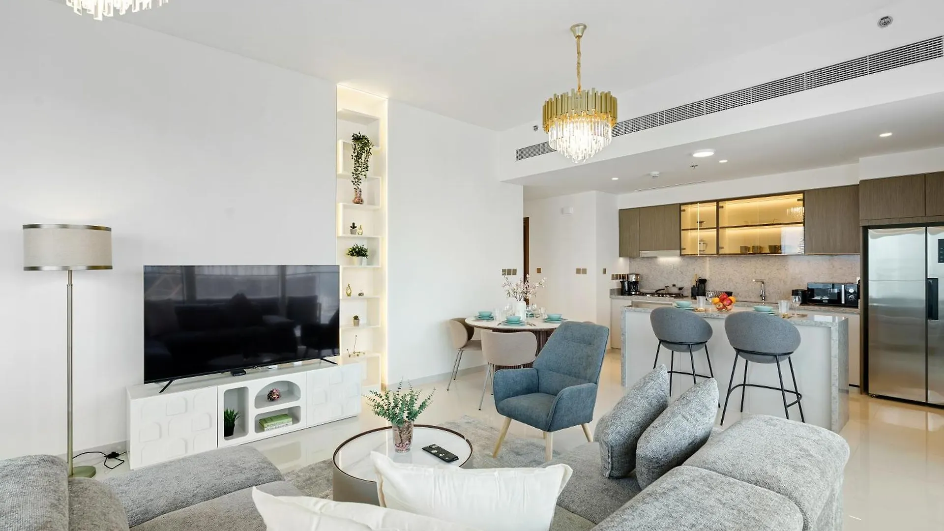 Elegant 2Br In Beachfront With Stunning Marina Views Dubai